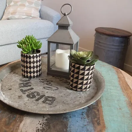 Apartment Charming 2-room In The Heart Of *